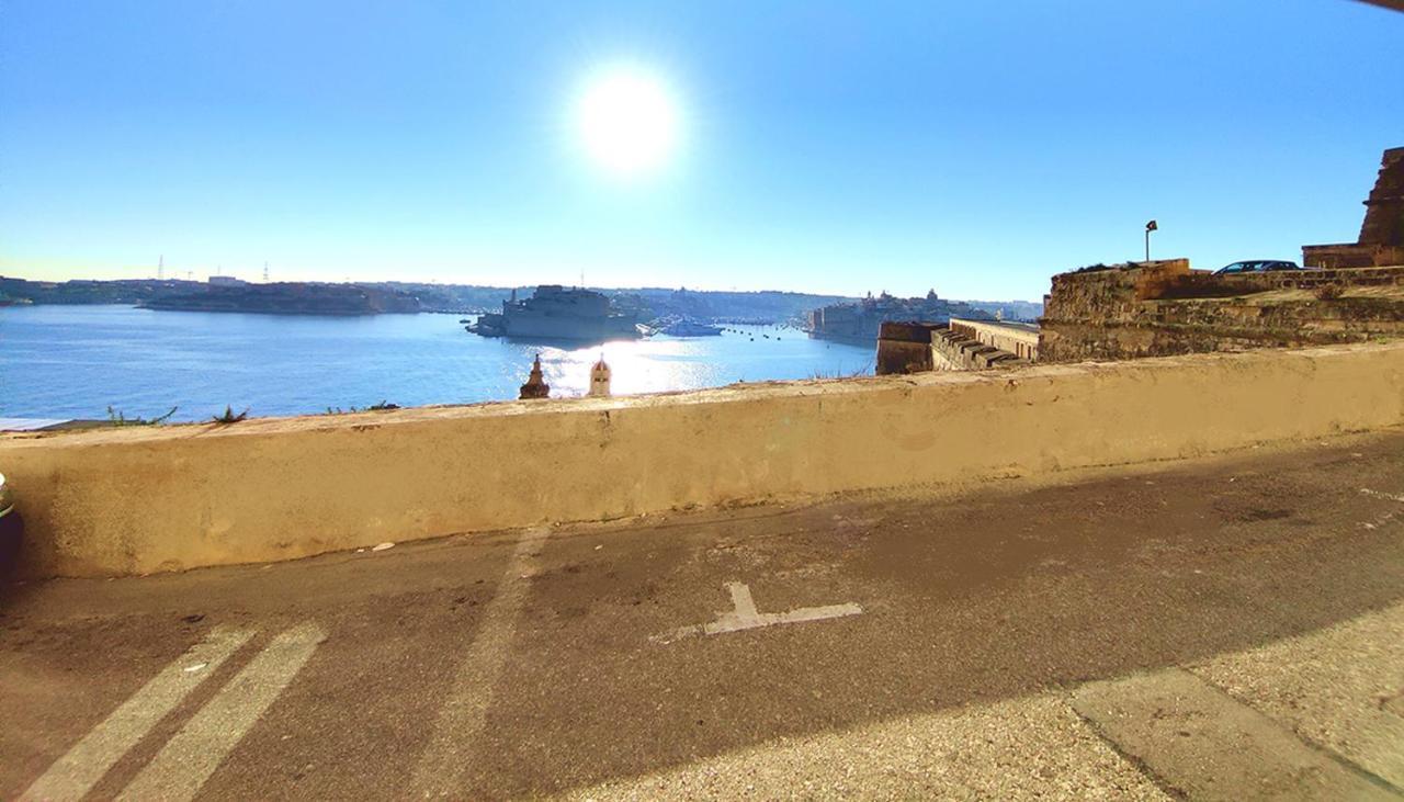 Coast 52 Savynomad Harbour Residences Wow Views Valletta Exterior foto